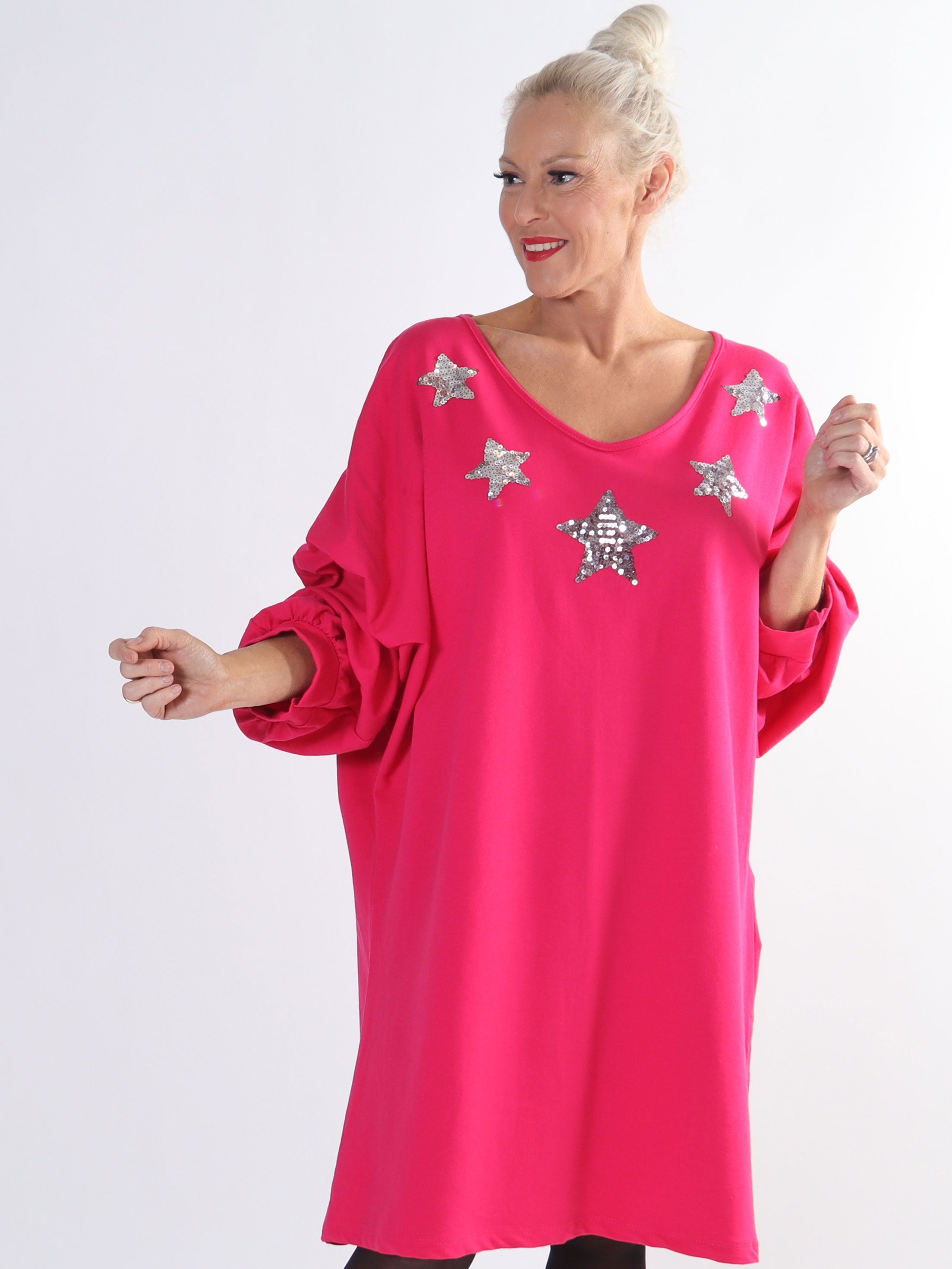 Torino - Plus size klänning med paljettstjärnor